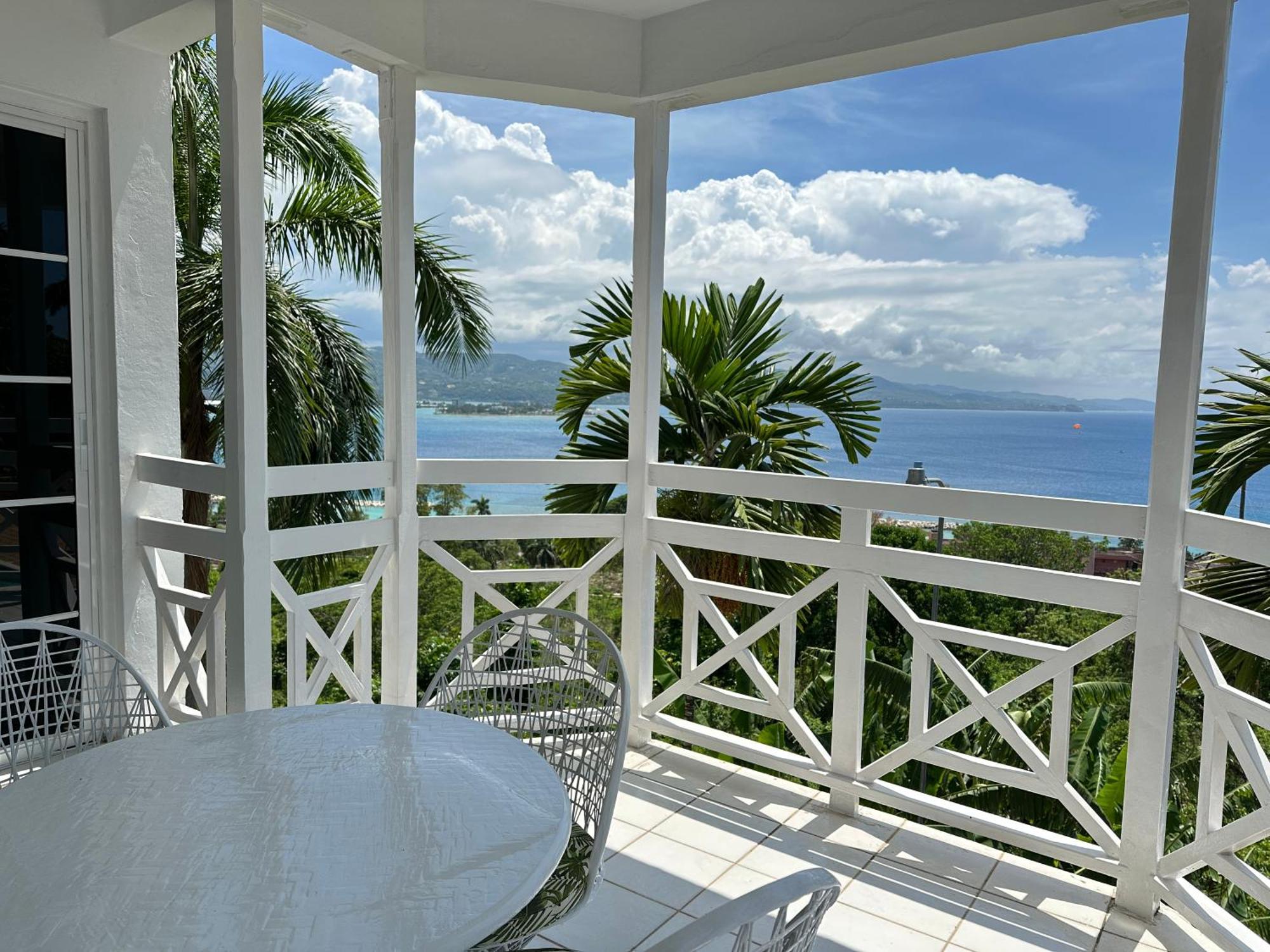 Falcon Islandview - Airport Pickup Available - 24Security Montego Bay Exterior foto