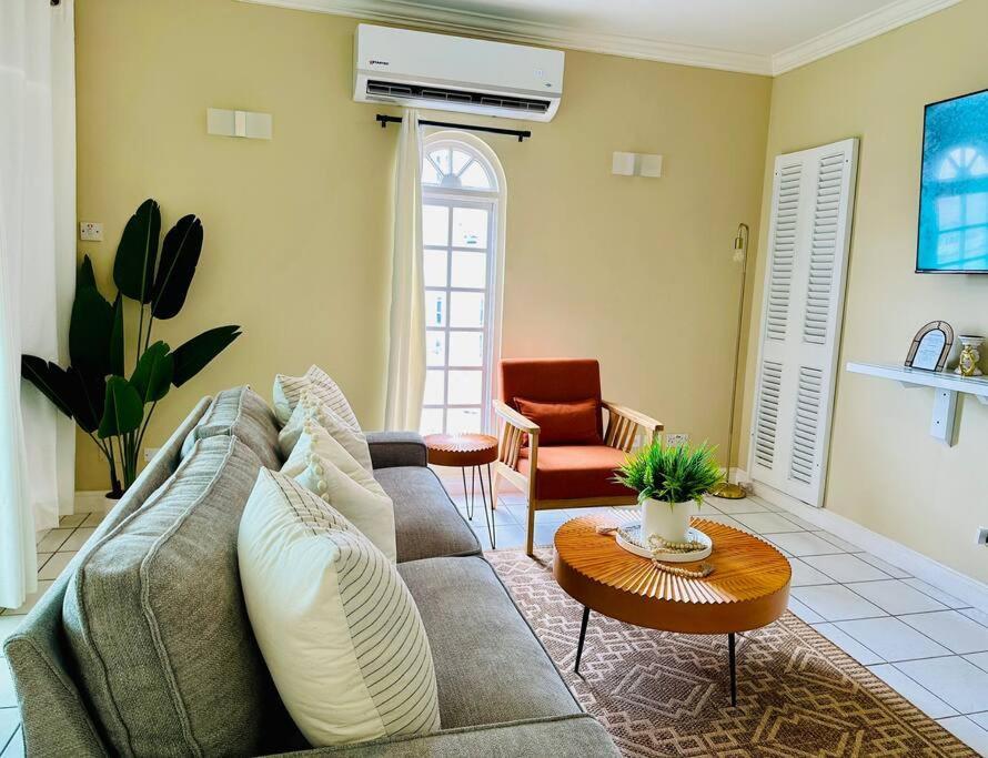 Falcon Islandview - Airport Pickup Available - 24Security Montego Bay Exterior foto