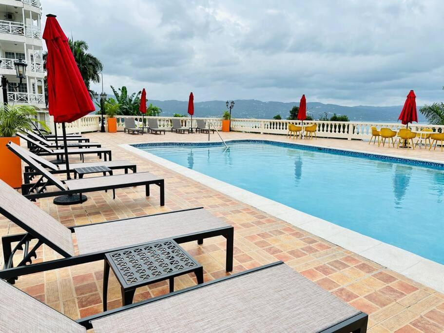 Falcon Islandview - Airport Pickup Available - 24Security Montego Bay Exterior foto